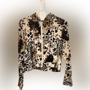 NWT 2 PIECE LEOPARD PRINT JACKET AND PANTS SET